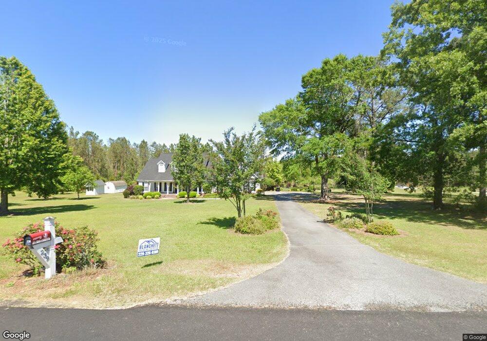 239 Drake Dr, Douglas, GA 31535 - photo 1