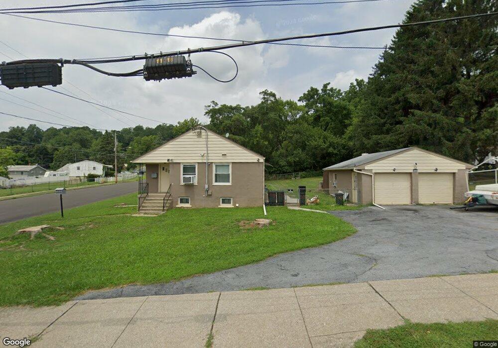 711 E Cumberland St, Allentown, PA 18103 - photo 1