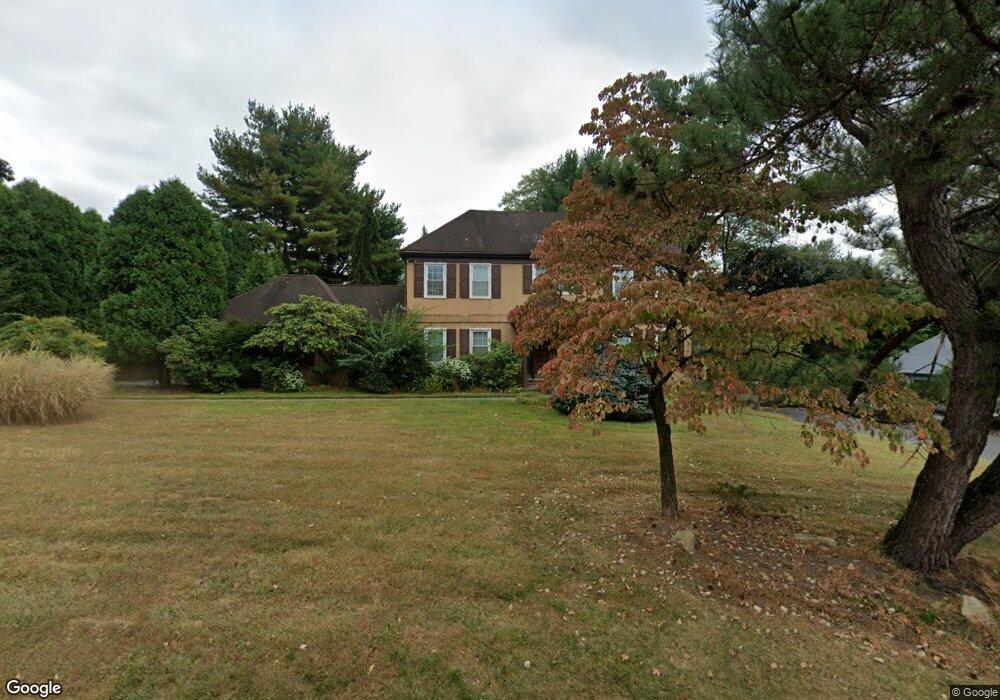 621 Foxfields Rd, Bryn Mawr, PA 19010 - photo 1