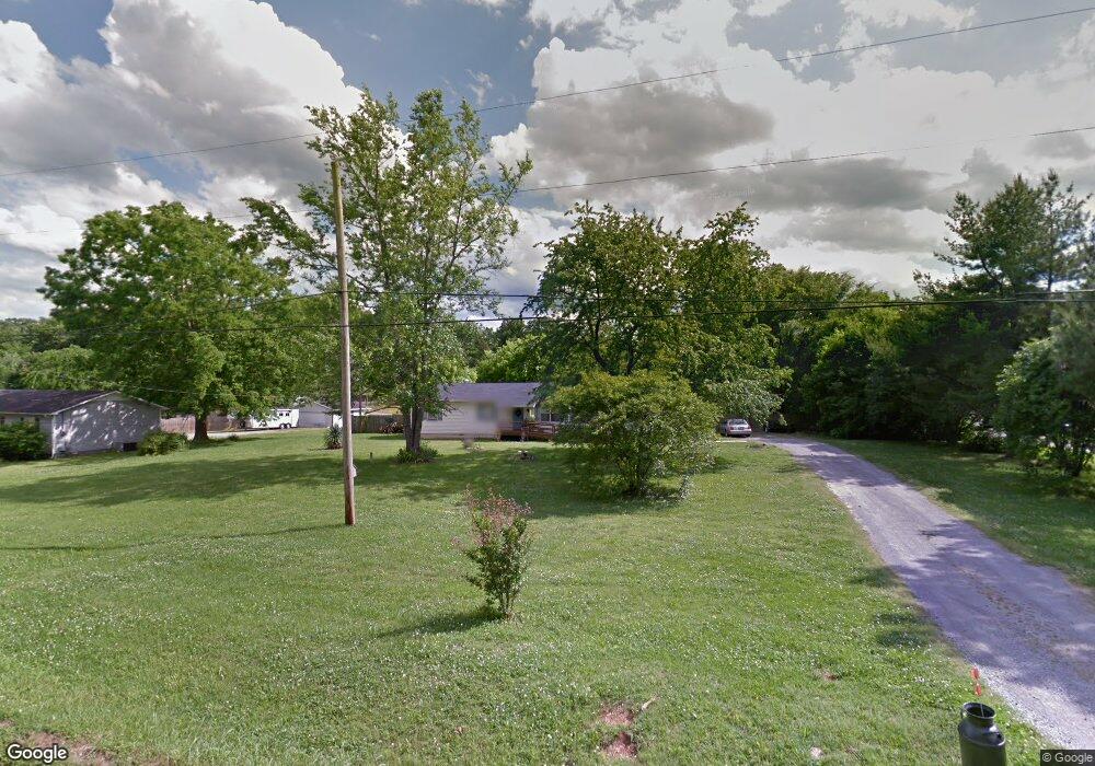 204 Ledbetter Rd, Shelbyville, TN 37160 - photo 1