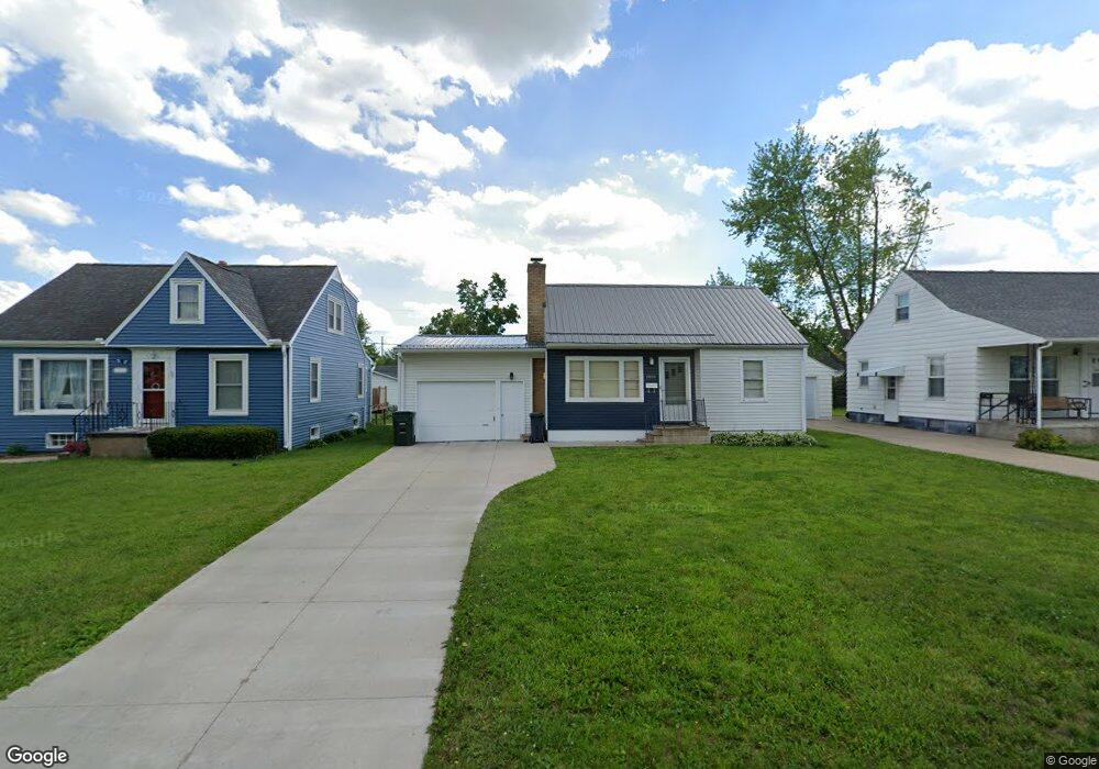 1819 8th Ave SW, Cedar Rapids, IA 52404 - photo 1