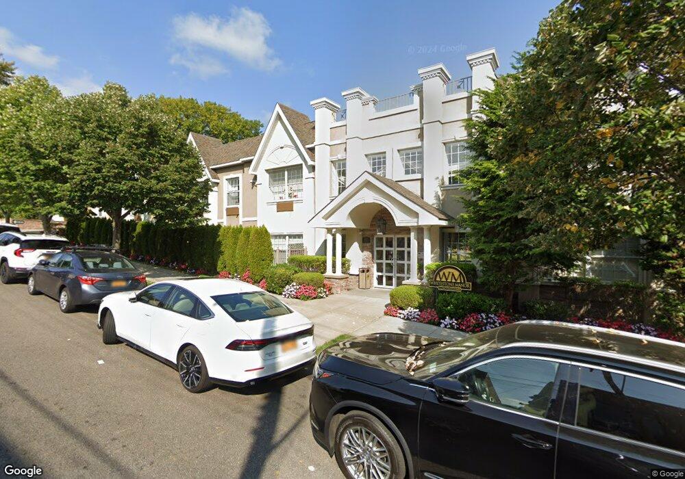 150-31 12th Ave unit 101, Whitestone, NY 11357 - photo 1