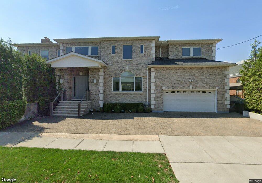 81 Oneida Ave, Atlantic Beach, NY 11509 - photo 1