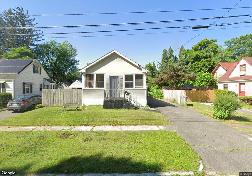 14 Michigan St, Indian Orchard, MA 01151 - photo 1