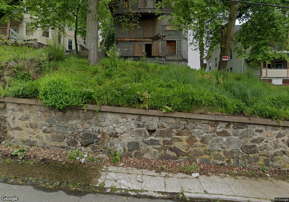 36 Wyman St unit 3, Waterbury, CT 06710 - photo 1