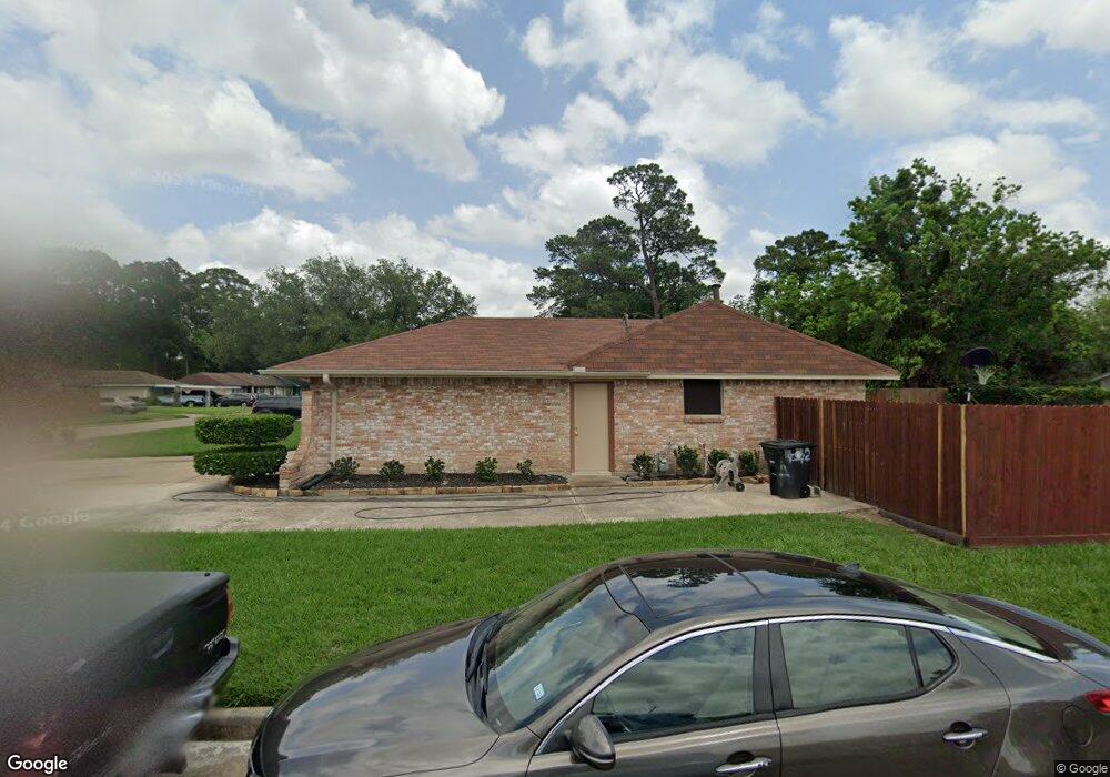 7602 Lakewood Dr, Houston, TX 77016 - photo 1