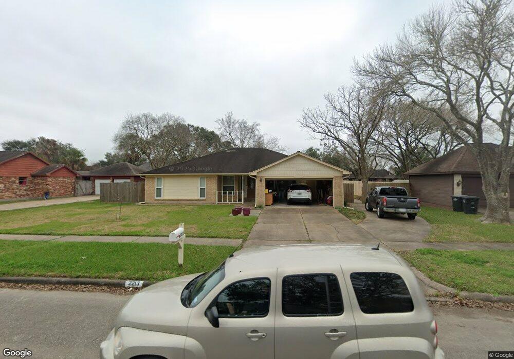 2213 Abingdon Rd, Alvin, TX 77511 - photo 1