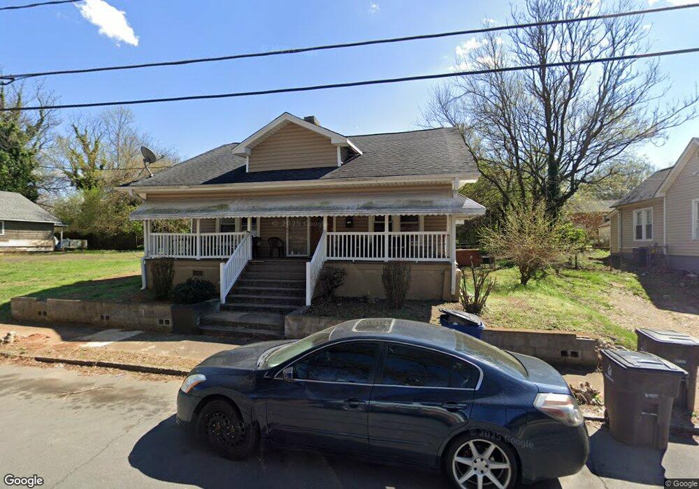 1210 NE 21st St, Winston Salem, NC 27105 - photo 1