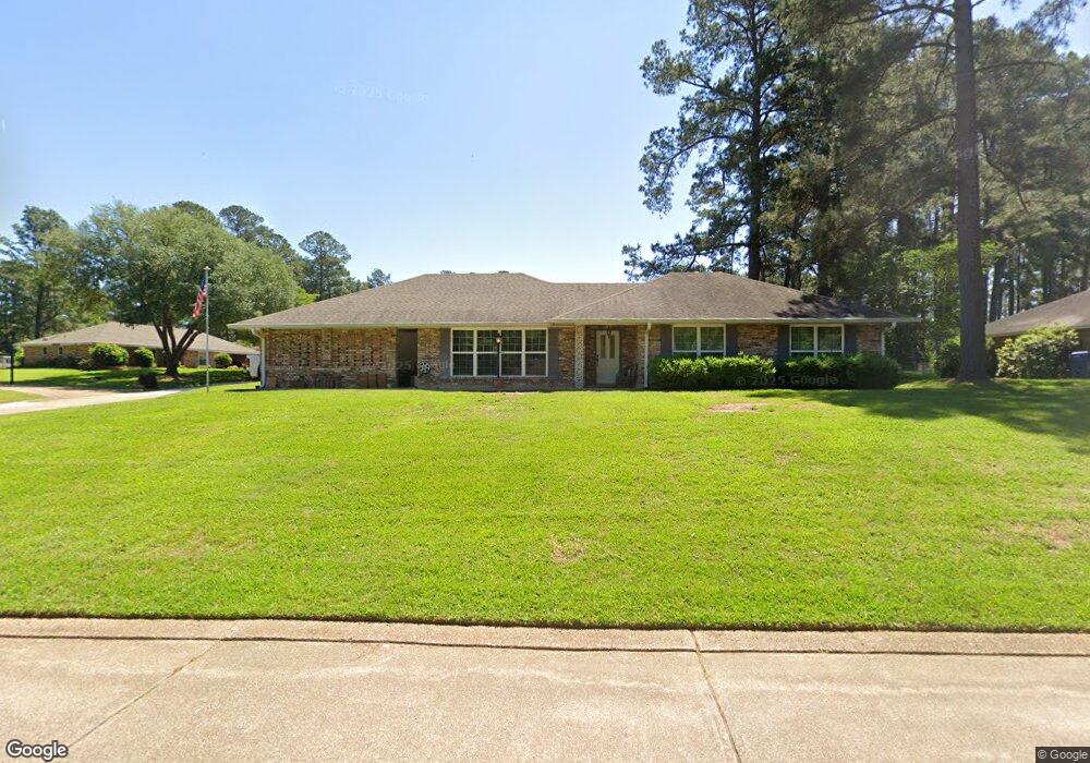 703 Fendler Pkwy, Pineville, LA 71360 - photo 1