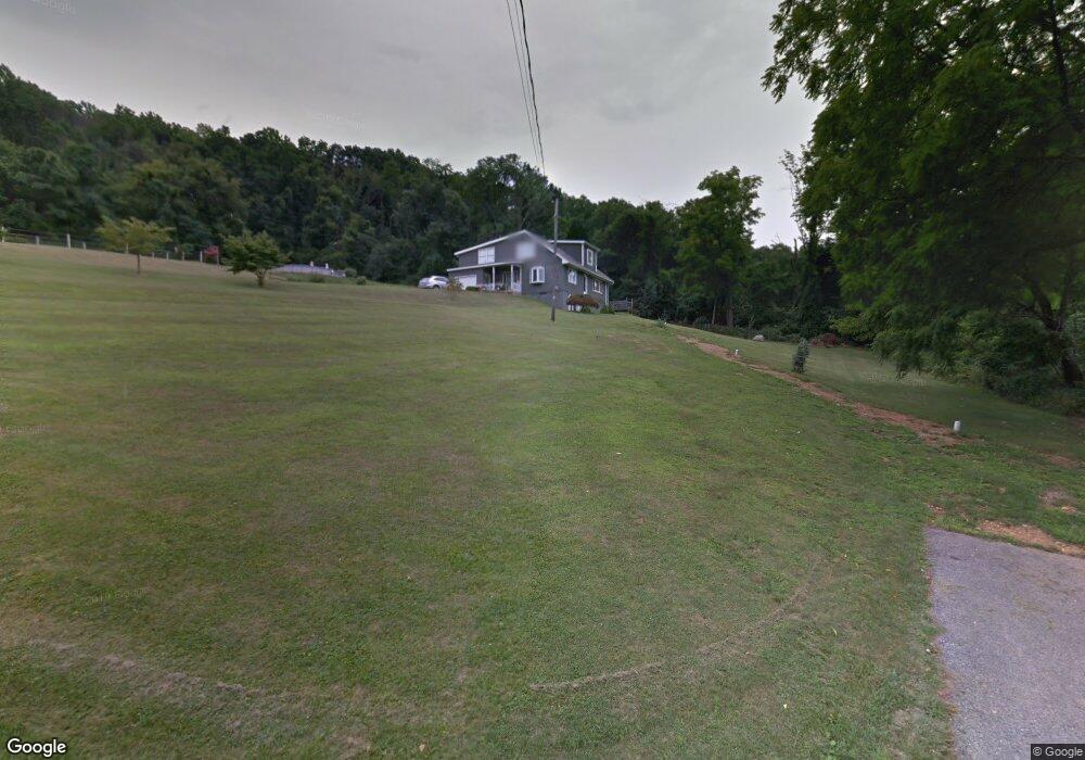 3426 S 7th Street Extension, Emmaus, PA 18049 - photo 1