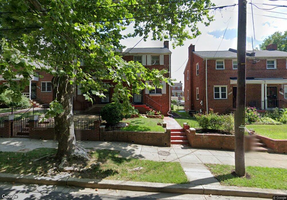 4425 C St SE, Washington, DC 20019 - photo 1