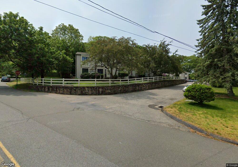 715 Frenchtown Rd unit 39, Bridgeport, CT 06606 - photo 1