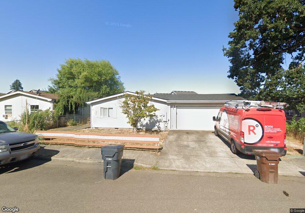 720 Zepher Way, Molalla, OR 97038 - photo 1