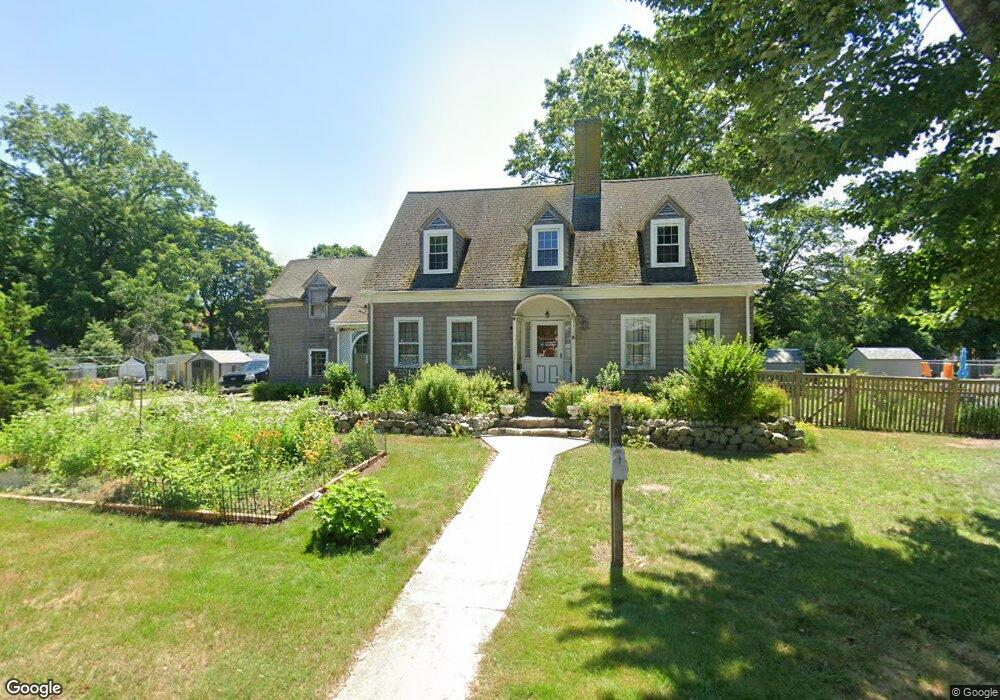 26 Pleasant St, Saugus, MA 01906 - photo 1