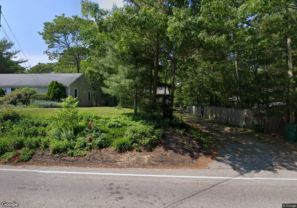 92 Pine St, Hyannis, MA 02601 - photo 1