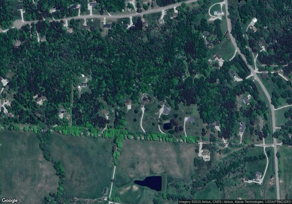 31438 Mays Rd, Logan, OH 43138 - photo 1