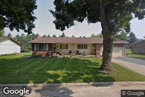 306 1st Ave N, George, IA 51237