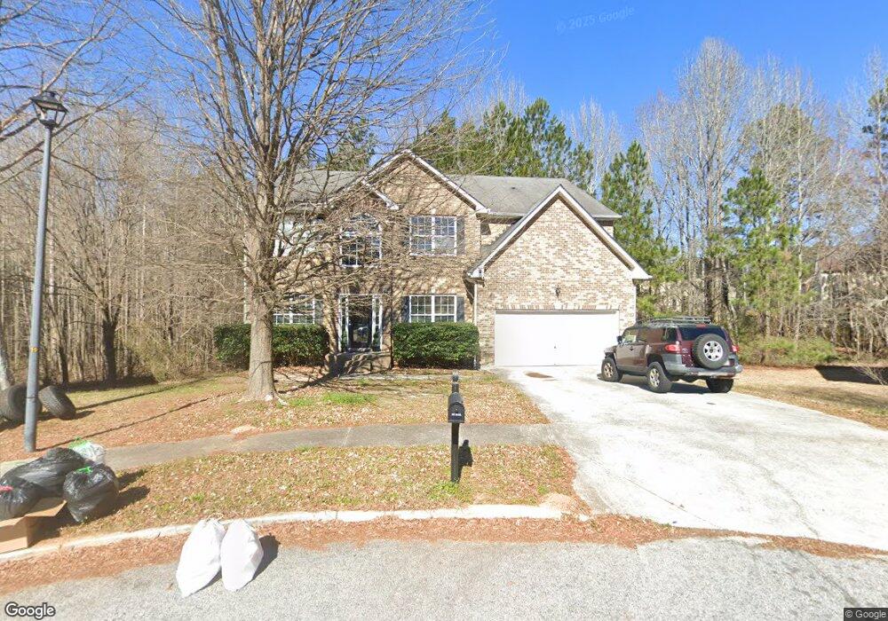 6704 Browns Mill Cir, Lithonia, GA 30038 - photo 1