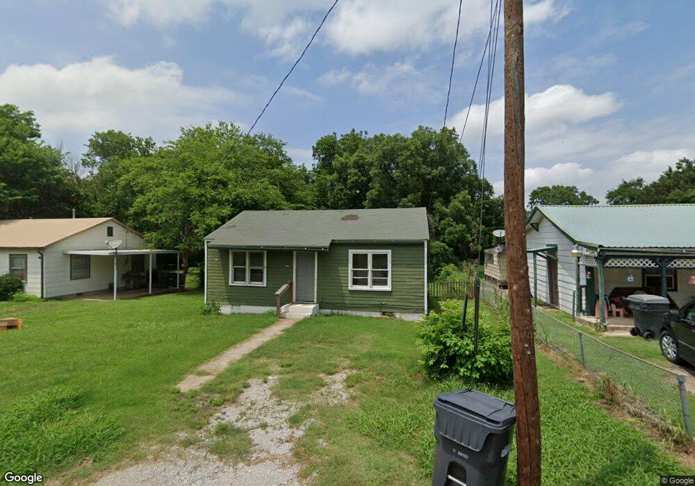 715 4th Ave SE, Ardmore, OK 73401 - photo 1