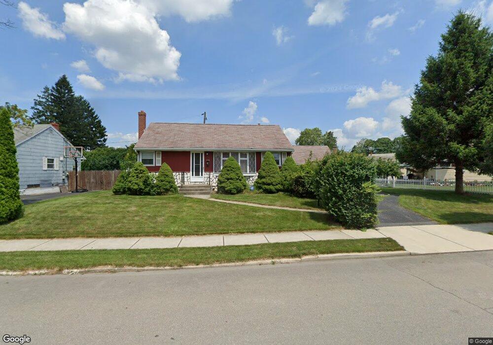 1514 Crestwood Rd, Bethlehem, PA 18018 - photo 1