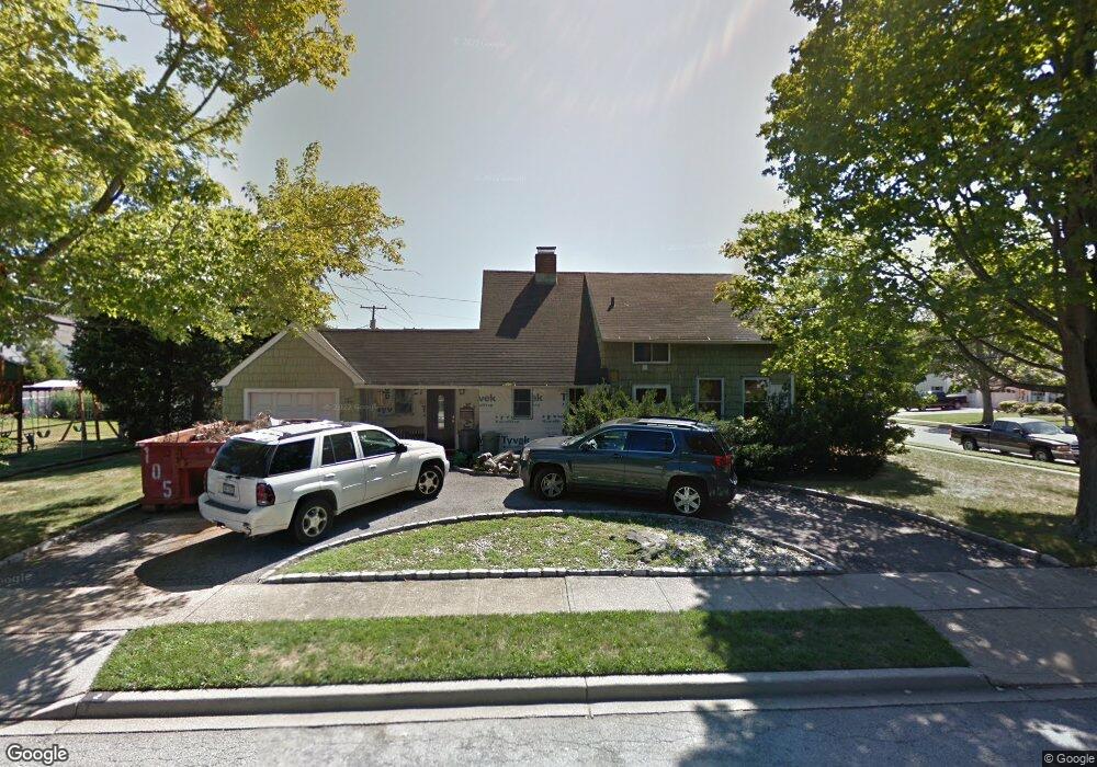 2 Swing Ln, Levittown, NY 11756 - photo 1