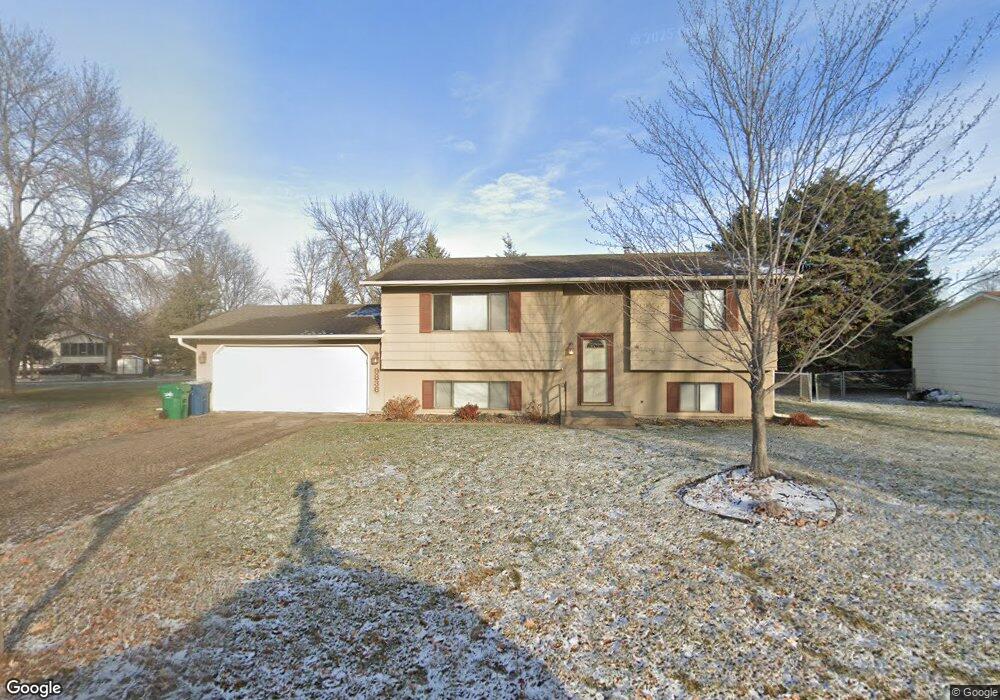 9836 Valley Forge Ln N, Maple Grove, MN 55369 - photo 1