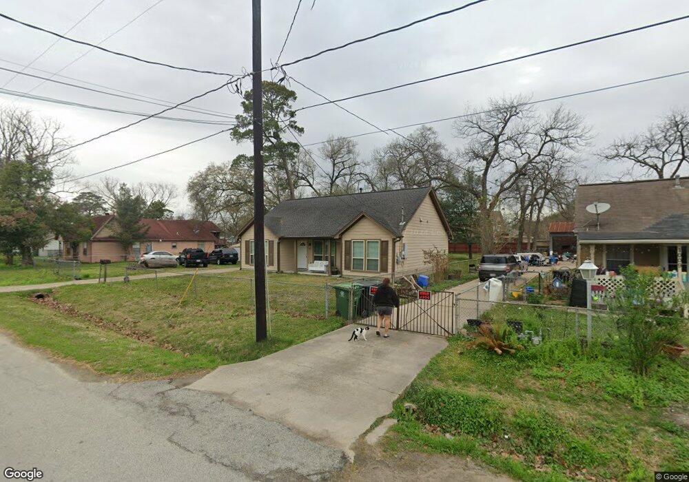 1007 Mcdaniel St, Houston, TX 77022 - photo 1