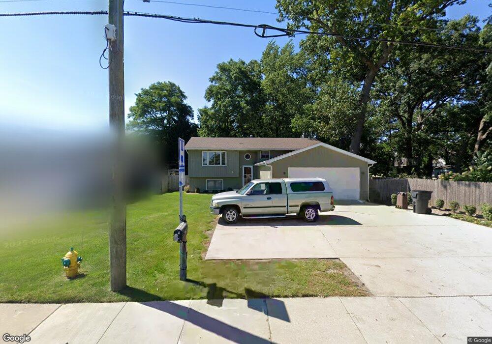 1824 N Sheridan Rd, Waukegan, IL 60087 - photo 1