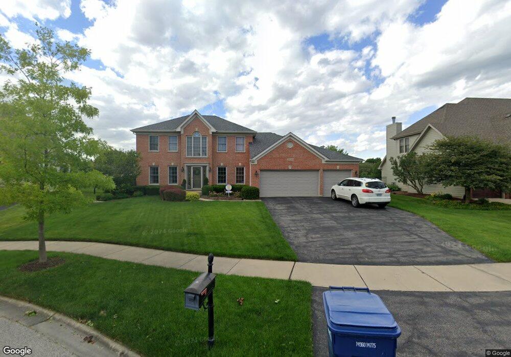 2319 Joyce Ln, Naperville, IL 60564 - photo 1