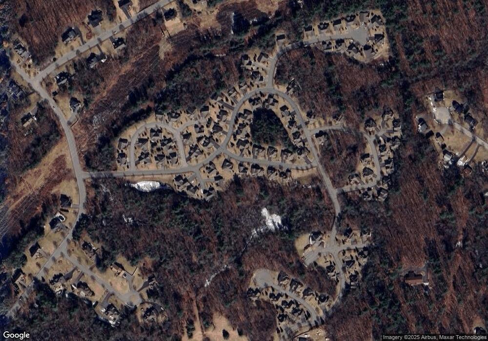 8 Beeston Ln, Methuen, MA 01844 - photo 1