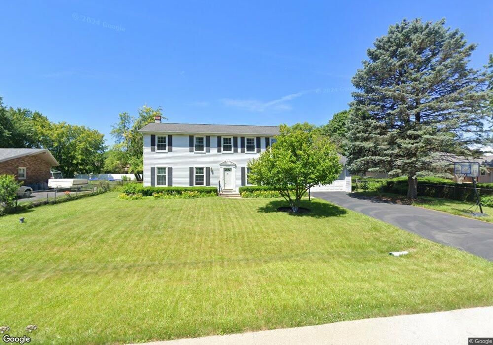 10S108 Meadow Ln, Naperville, IL 60564 - photo 1