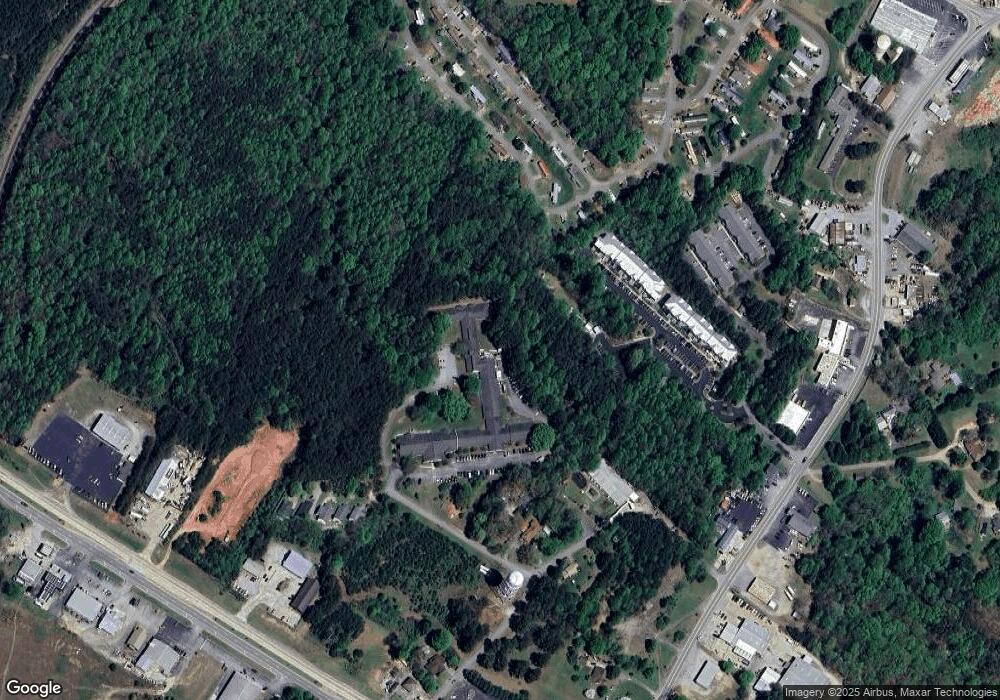 432 Whispering Woods Cir, Cornelia, GA 30531 - photo 1