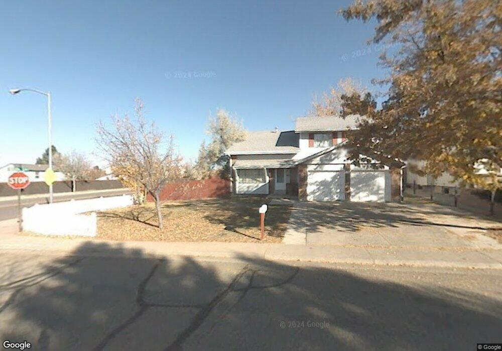 595 S Kittredge Way, Aurora, CO 80017 - photo 1