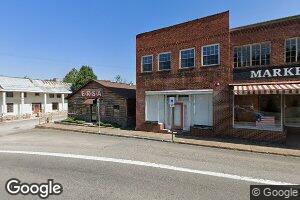 11 Market St, Peterstown, WV 24963