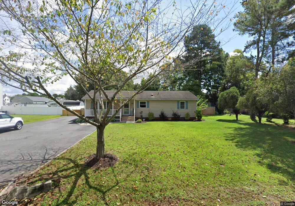 750 Bagby St, West Point, VA 23181 - photo 1