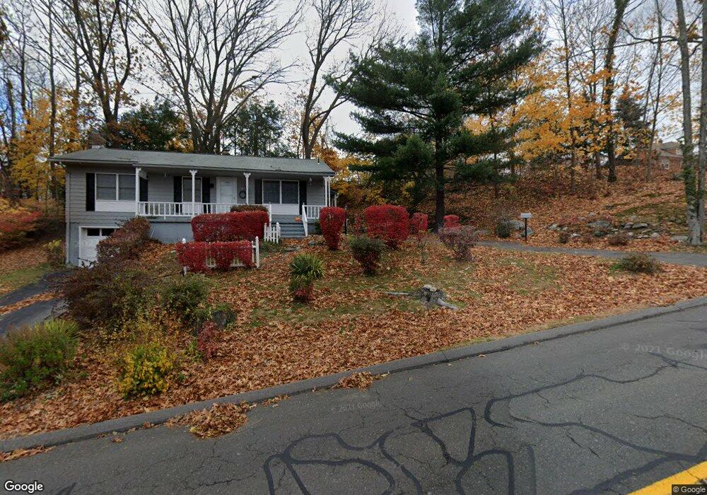 21 Craig Cir, Naugatuck, CT 06770 - photo 1