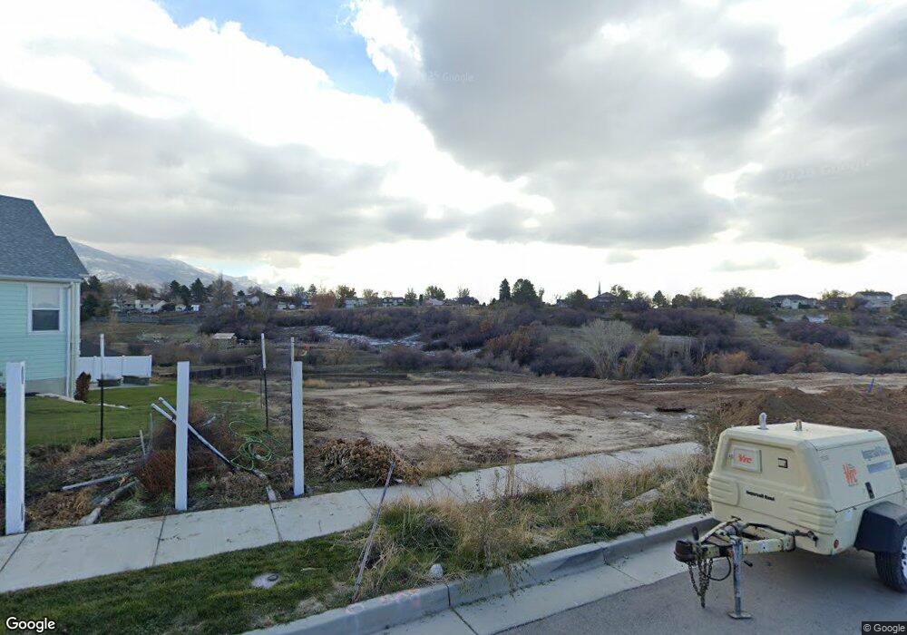 1354 E Hollyhock Ct, Layton, UT 84040 - photo 1