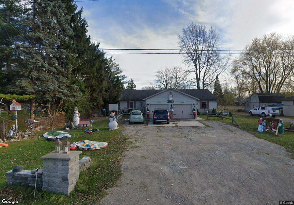 1907 Yeager St, Port Huron, MI 48060 - photo 1