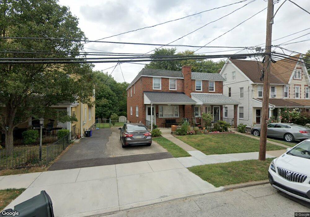 2612 Chestnut Ave, Ardmore, PA 19003 - photo 1