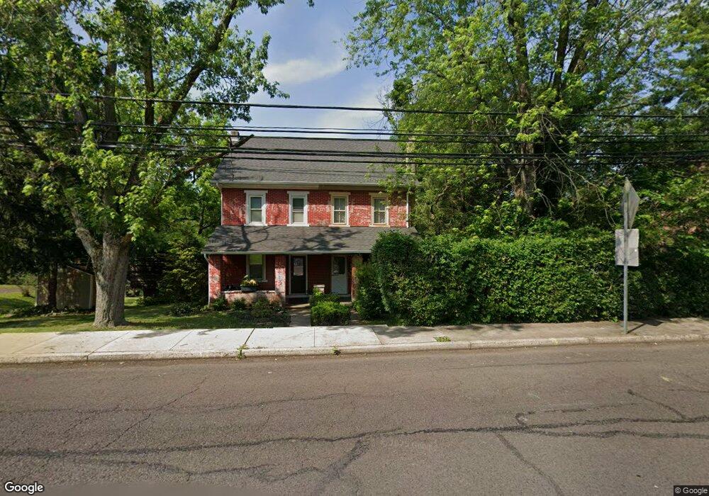 638 E Walnut St, Perkasie, PA 18944 - photo 1