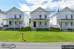 76 Pleasant St, South Ryegate, VT 05069