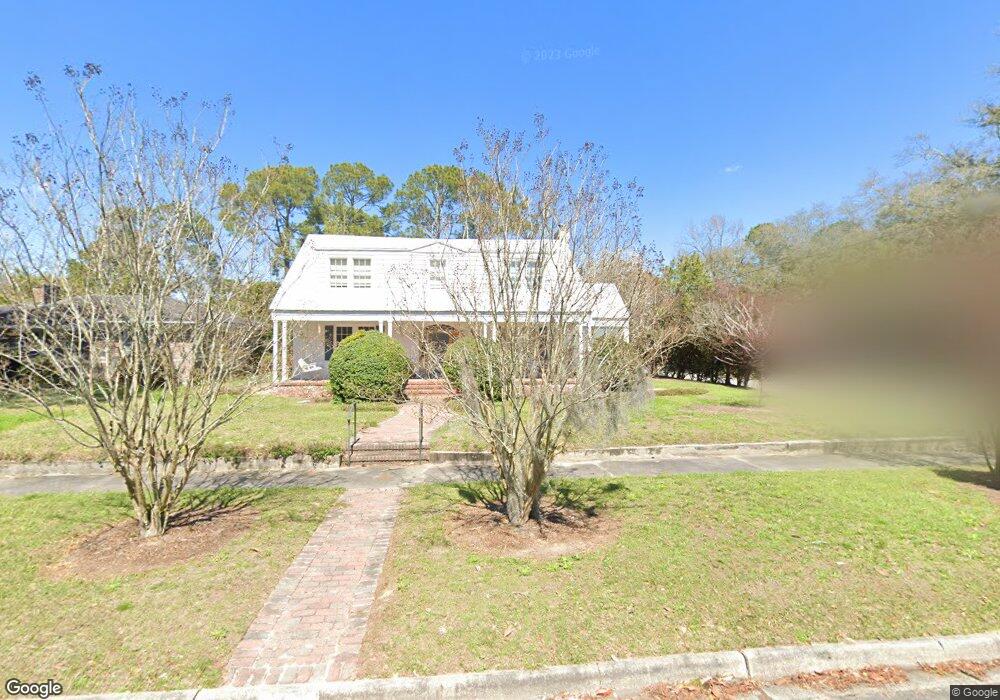 638 E 56th St, Savannah, GA 31405 - photo 1