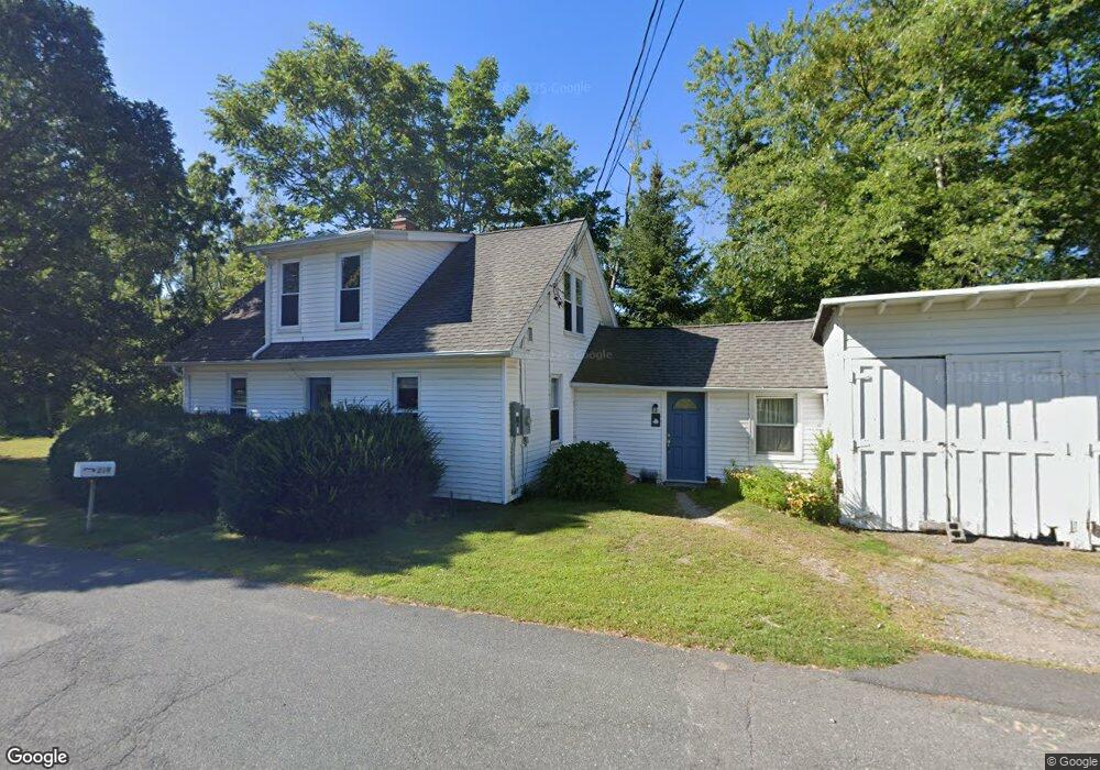 219 Middle St, Hadley, MA 01035 - photo 1