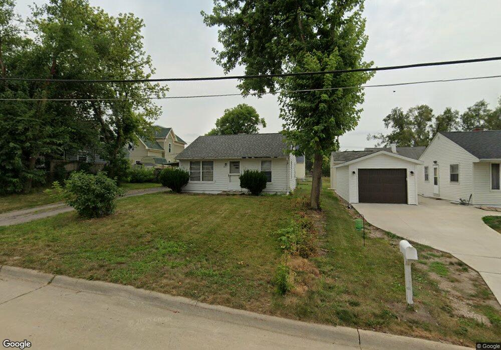 349 22nd Ave SW, Cedar Rapids, IA 52404 - photo 1