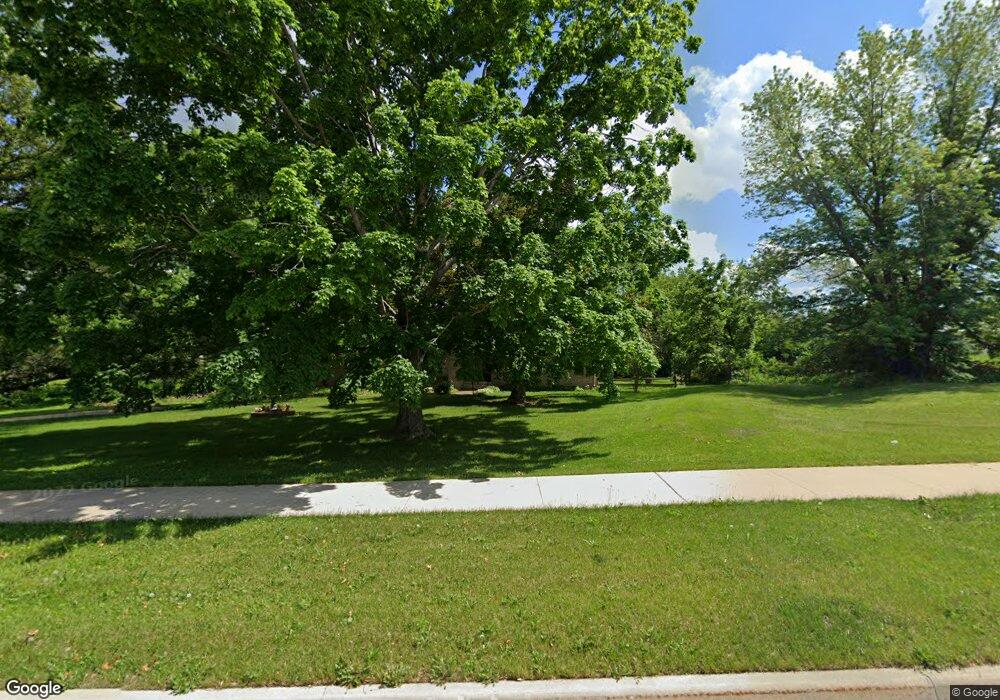 4545 Johnson Ave NW, Cedar Rapids, IA 52405 - photo 1