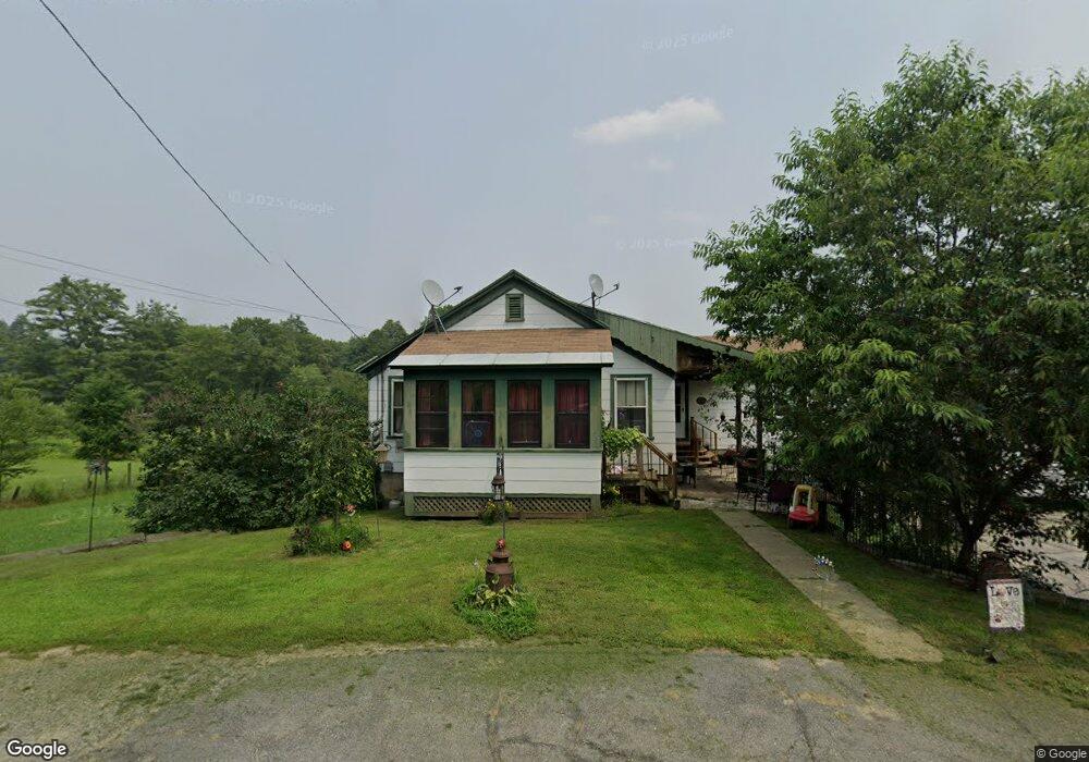 38 N Winchester St, Swanzey, NH 03446 - photo 1