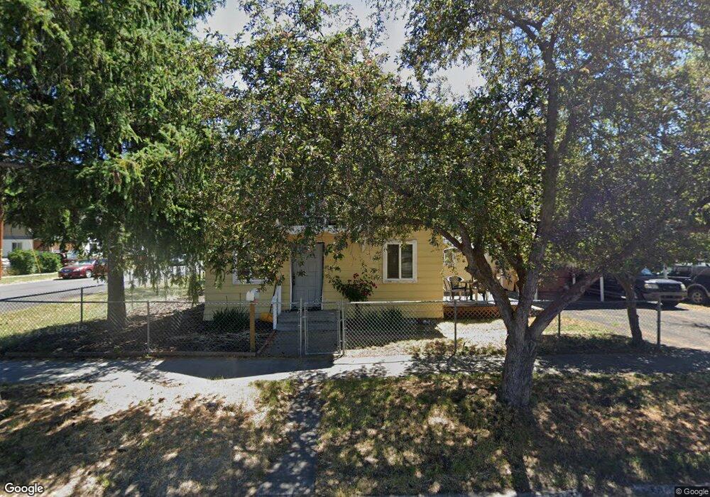 1403 Mitchell St, Klamath Falls, OR 97601 - photo 1