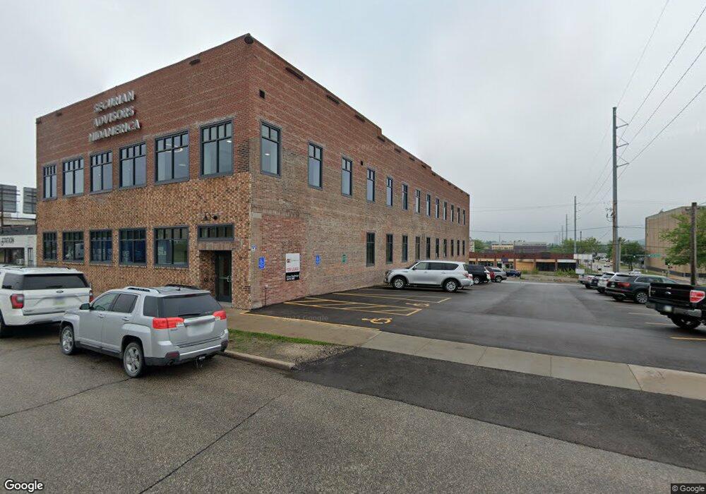 709 2nd Ave Se #C 1st Flr, Cedar Rapids, IA 52401 - photo 1