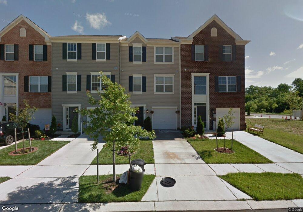 8529 Stansbury Lake Dr, Baltimore, MD 21222 - photo 1