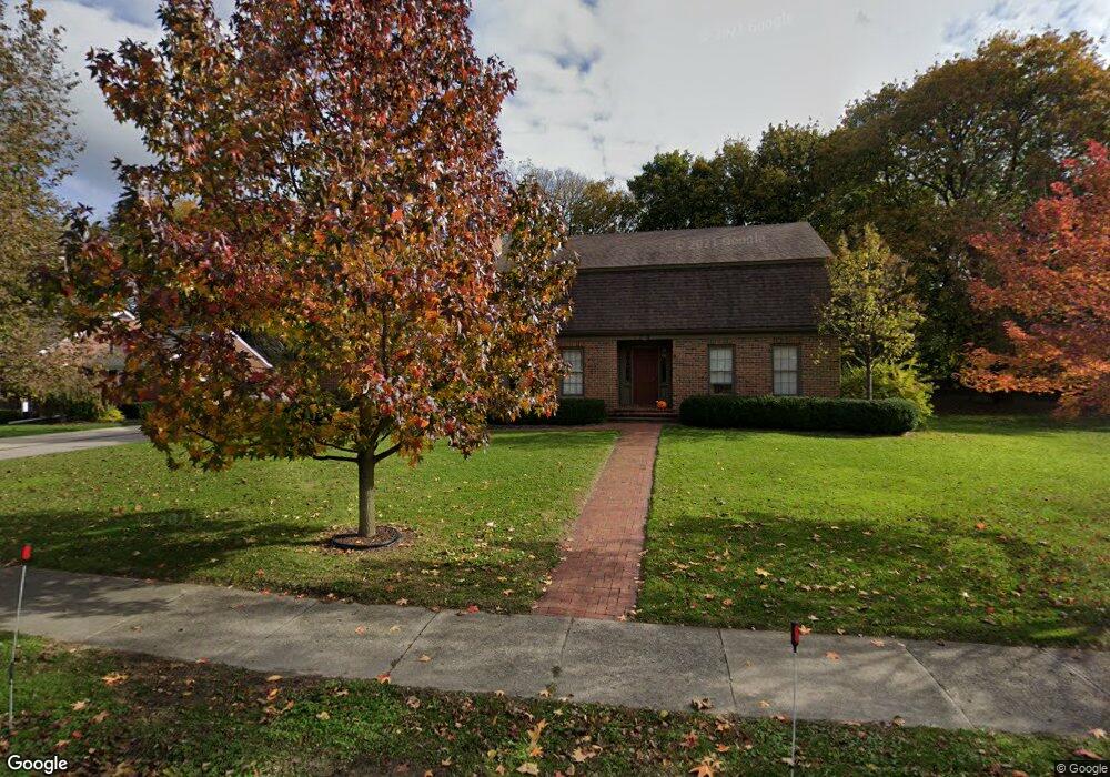 170 Tuckahoe Rd, Bloomfield Hills, MI 48301 - photo 1